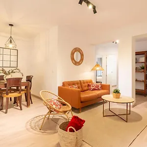 ginachero-city-center-by-ele-apartments.es-andalucia.com/